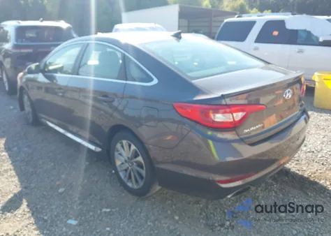 2017 Hyundai Sonata Sport z USA, uszkodzony, nr VIN 5NPE34AF2HH487482
